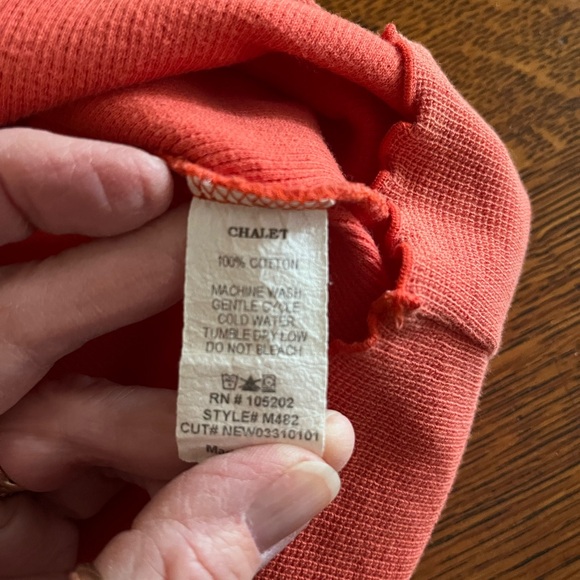 Chalet Top - Picture 8 of 8